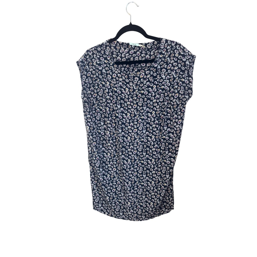 Kimchi Blue Women Silk Shift Dress M Navy Floral‎ Cap Sleeve Boho Minimalist